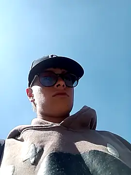 Cuervo maniaco online show from 18, 1, 2025