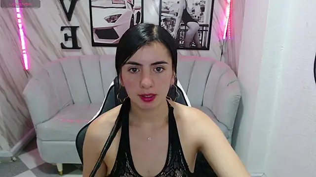 Snapshot of _samantha_b chatting on 21, 12, 2024 samantha b online show from 21, 12, 2024