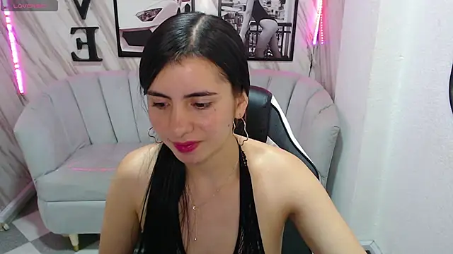 Snapshot of _samantha_b chatting on 23, 12, 2024 samantha b online show from 23, 12, 2024