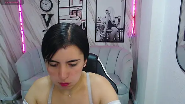 Snapshot of _samantha_b chatting on 16, 1, 2025 samantha b online show from 16, 1, 2025