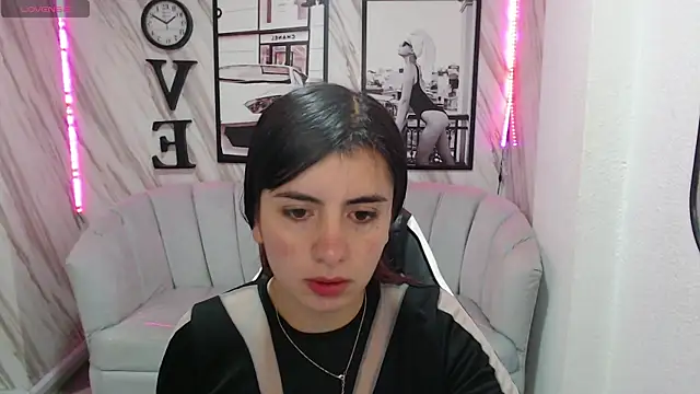 Snapshot of _samantha_b chatting on 19, 1, 2025 samantha b online show from 19, 1, 2025