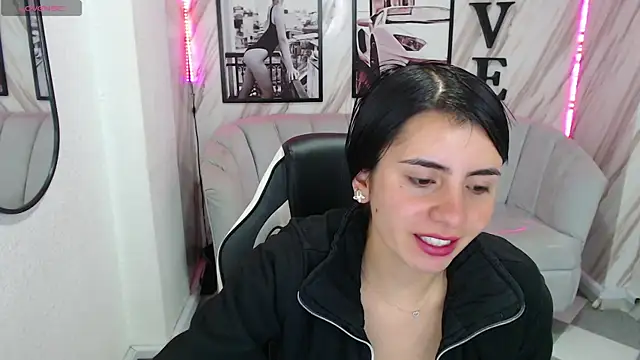 Snapshot of _samantha_b chatting on 29, 1, 2025 samantha b online show from 29, 1, 2025