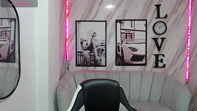 Snapshot of _samantha_b chatting on 7, 3, 2025 samantha b online show from 7, 3, 2025