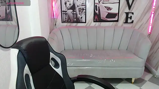 Snapshot of _samantha_b chatting on 11, 3, 2025 samantha b online show from 11, 3, 2025