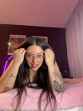 Mizztikaa online show from 5, 11, 2025