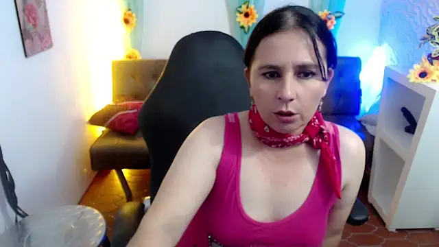 victoria jones online show from 20, 2, 2025