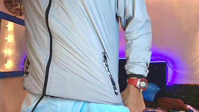 Snapshot of Damian_latinxxx chatting on 12, 2, 2025 Damian latinxxx online show from 12, 2, 2025