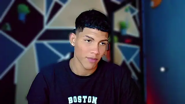 Snapshot of Damian_latinxxx chatting on 23, 2, 2025 Damian latinxxx online show from 23, 2, 2025