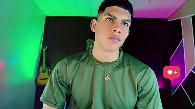 Snapshot of Damian_latinxxx chatting on 27, 2, 2025 Damian latinxxx online show from 27, 2, 2025