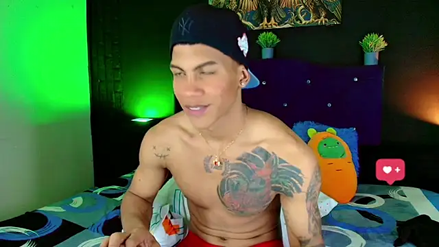 Snapshot of Damian_latinxxx chatting on 28, 2, 2025 Damian latinxxx online show from 28, 2, 2025