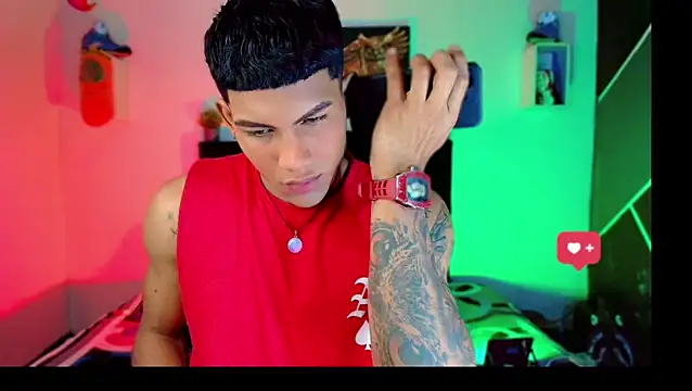 Snapshot of Damian_latinxxx chatting on 9, 3, 2025 Damian latinxxx online show from 9, 3, 2025