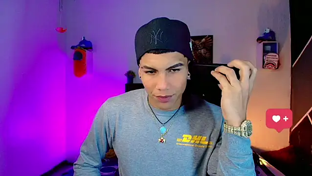 Snapshot of Damian_latinxxx chatting on 13, 3, 2025 Damian latinxxx online show from 13, 3, 2025