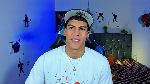 Snapshot of Damian_latinxxx chatting on 19, 9, 2025 Damian latinxxx online show from 19, 9, 2025