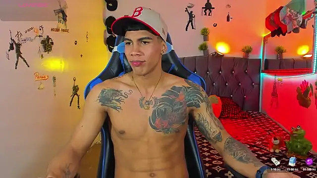 Snapshot of Damian_latinxxx chatting on 24, 9, 2025 Damian latinxxx online show from 24, 9, 2025