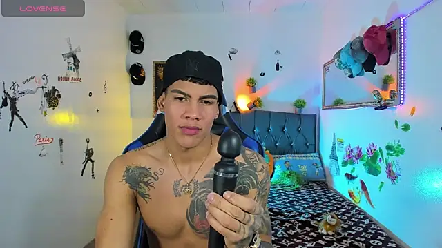 Snapshot of Damian_latinxxx chatting on 29, 9, 2025 Damian latinxxx online show from 29, 9, 2025