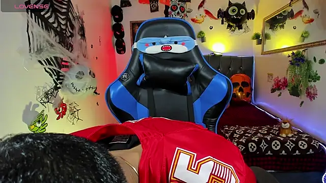 Snapshot of Damian_latinxxx chatting on 18, 10, 2025 Damian latinxxx online show from 18, 10, 2025