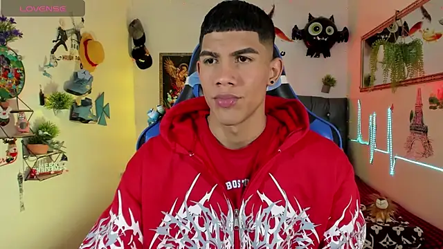 Snapshot of Damian_latinxxx chatting on 15, 11, 2025 Damian latinxxx online show from 15, 11, 2025