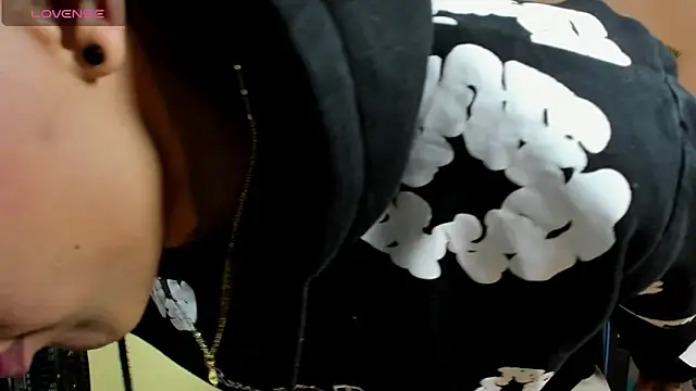 Snapshot of Damian_latinxxx chatting on 24, 11, 2025 Damian latinxxx online show from 24, 11, 2025