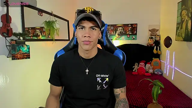 Damian latinxxx online show from 11, 4, 2026