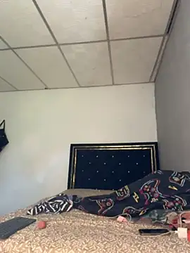 JennamartinyII online show from 4, 8, 2026