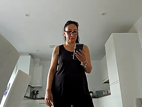 Snapshot of Misscorpion69 chatting on 13, 10, 2025 Misscorpion69 online show from 13, 10, 2025