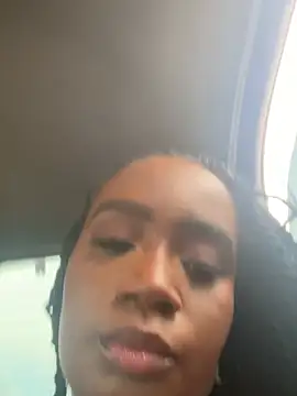 Britanymooree online show from 4, 3, 2026