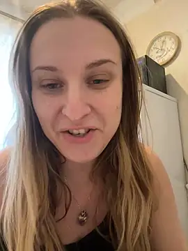 Snapshot of OlgaBuzzz chatting on 27, 12, 2024 OlgaBuzzz online show from 27, 12, 2024