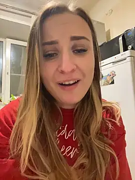 Snapshot of OlgaBuzzz chatting on 30, 12, 2024 OlgaBuzzz online show from 30, 12, 2024