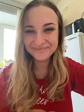 Snapshot of OlgaBuzzz chatting on 1, 1, 2025 OlgaBuzzz online show from 1, 1, 2025