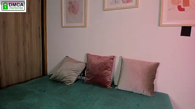 Snapshot of Veronica_isaza__ chatting on 28, 7, 2026 Veronica isaza online show from 28, 7, 2026