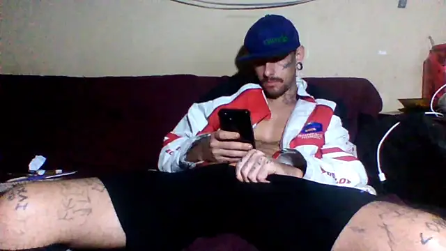 Snapshot of sellvageria chatting on 22, 6, 2026 sellvageria online show from 22, 6, 2026