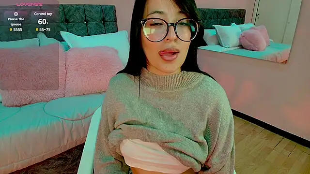 Snapshot of lovely__martina chatting on 12, 3, 2025 lovely  martina online show from 12, 3, 2025