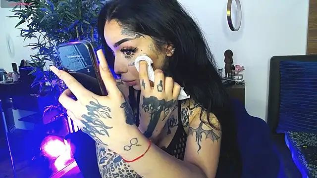 CreamyInkky  online show from 7, 4, 2026