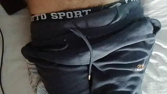Snapshot of Bisex_Italian chatting on 27, 9, 2025 Bisex Italian online show from 27, 9, 2025
