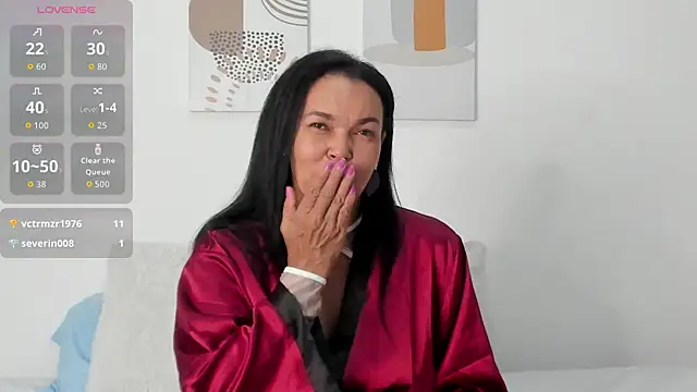 Evawalker  online show from 18, 2, 2026