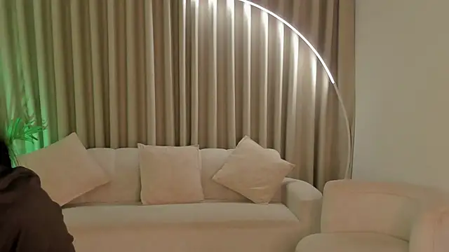 Snapshot of SavannahWildee chatting on 20, 9, 2025 SavannahWildee online show from 20, 9, 2025