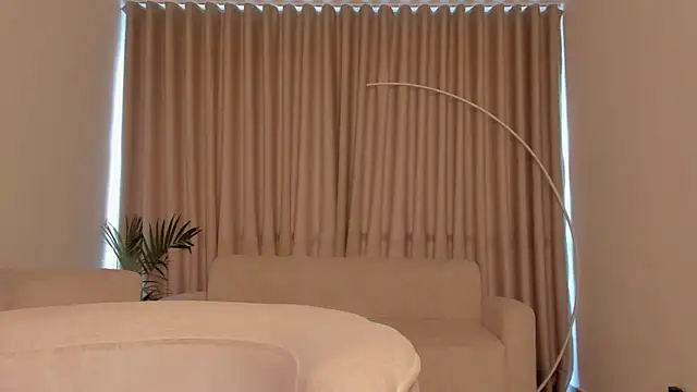 Snapshot of SavannahWildee chatting on 21, 9, 2025 SavannahWildee online show from 21, 9, 2025