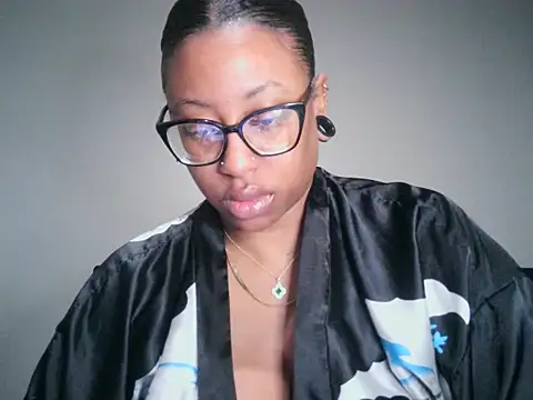 Nyxie Chaos online show from 4, 2, 2026