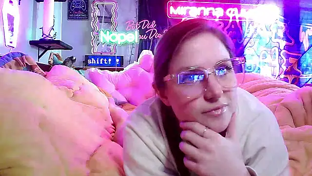 mirannacult online show from 10, 2, 2025