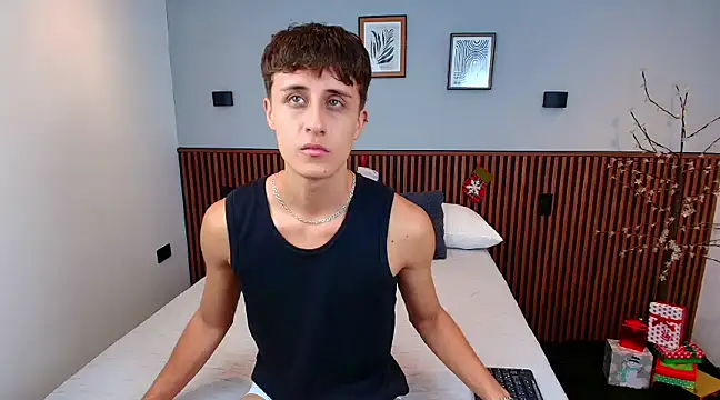 Snapshot of JoseloEvans chatting on 27, 12, 2024 JoseloEvans online show from 27, 12, 2024