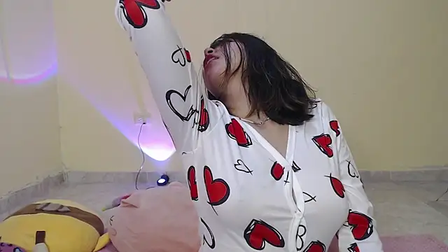  maiahairy  online show from 27, 2, 2025