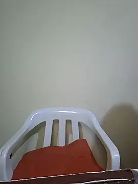 Snapshot of yuliparis chatting on 7, 2, 2025 yuliparis online show from 7, 2, 2025