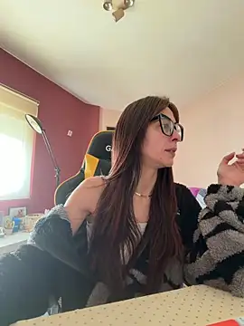 Snapshot of SOFIASWEETSECRETT chatting on 3, 3, 2026 SOFIASWEETSECRETT online show from 3, 3, 2026