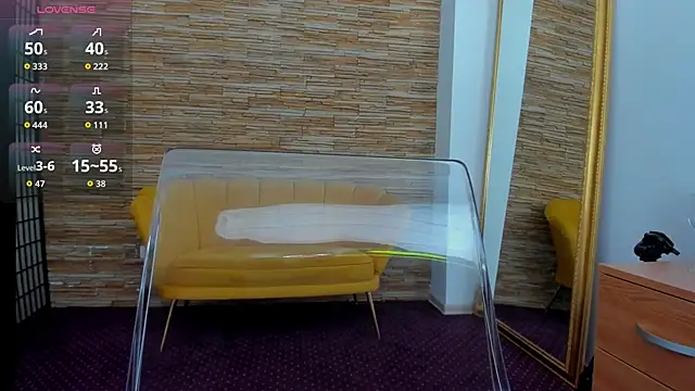 Snapshot of AishaRouhi chatting on 24, 9, 2025 AishaRouhi online show from 24, 9, 2025