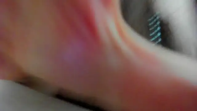 Snapshot of AishaRouhi chatting on 17, 12, 2025 AishaRouhi online show from 17, 12, 2025