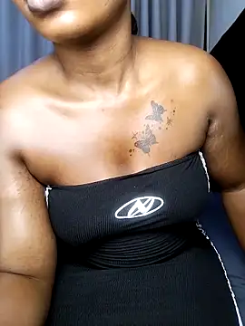 Hugemassivebootie online show from 8, 4, 2026