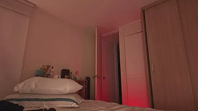 juanasnz99 online show from 11, 4, 2026