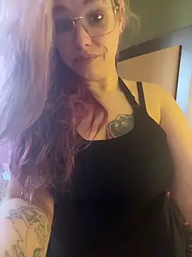 Snapshot of Lalalynn chatting on 12, 2, 2026 Lalalynn online show from 12, 2, 2026