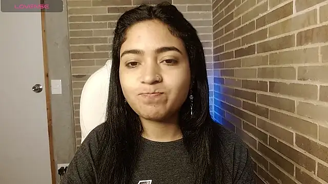 helenacyruss online show from 4, 2, 2026