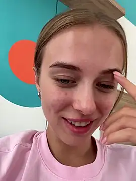 Snapshot of enjoy_my_beauty chatting on 23, 2, 2025 enjoy my beauty online show from 23, 2, 2025